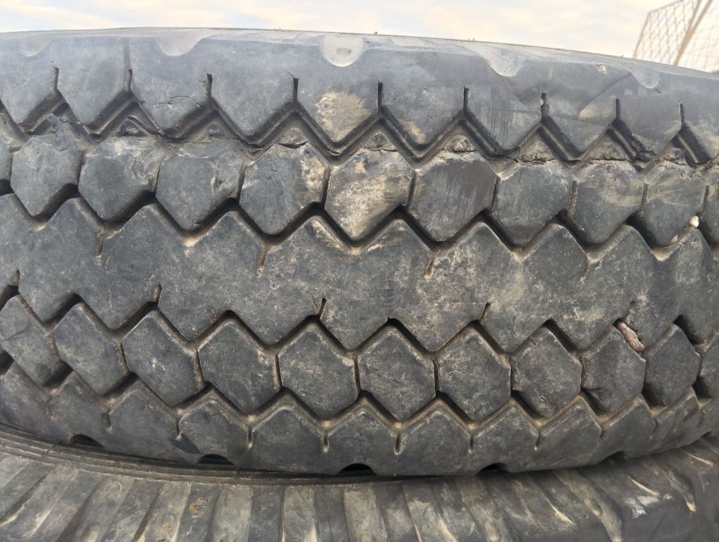 Шины камаз грузовые 11 r20