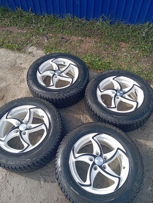 Продам Диски с зимней резиной R 15