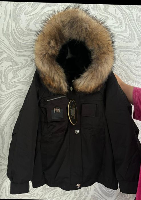 Продам  Парку женскую 30000