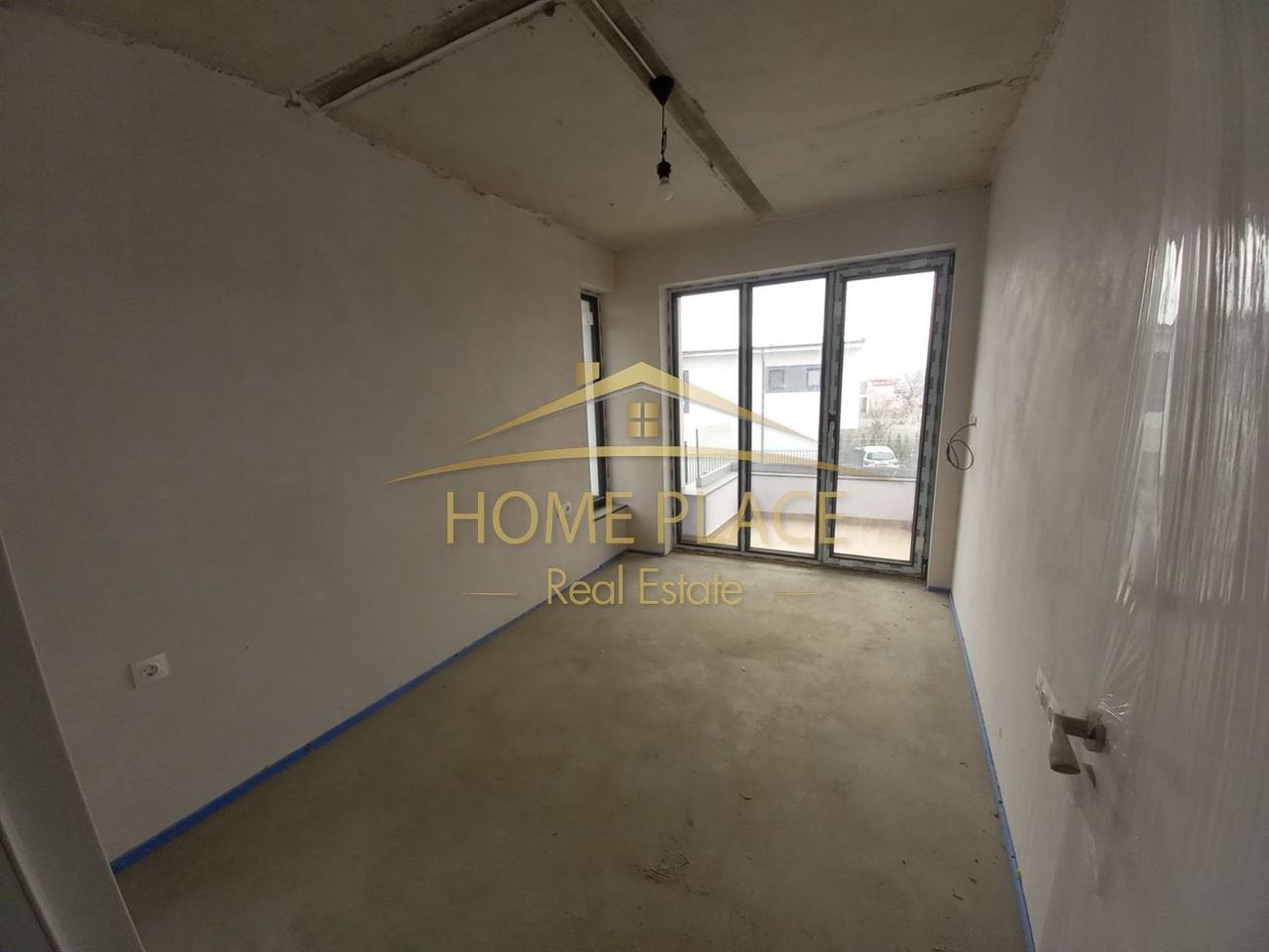 Продава се Къща в Варна, м-т Св. Никола - 160 кв.м за 2307 €/кв.м - Снимка #11