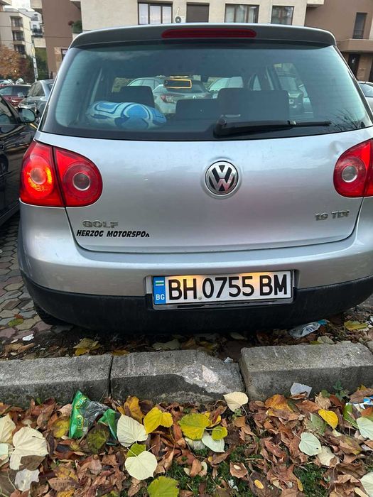Gold 5 1.9 TDI година 2005
