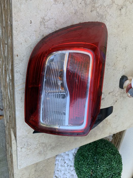 Lampa stop Dacia Logan 2 /stanga an 2012/2013/2014/2015/2