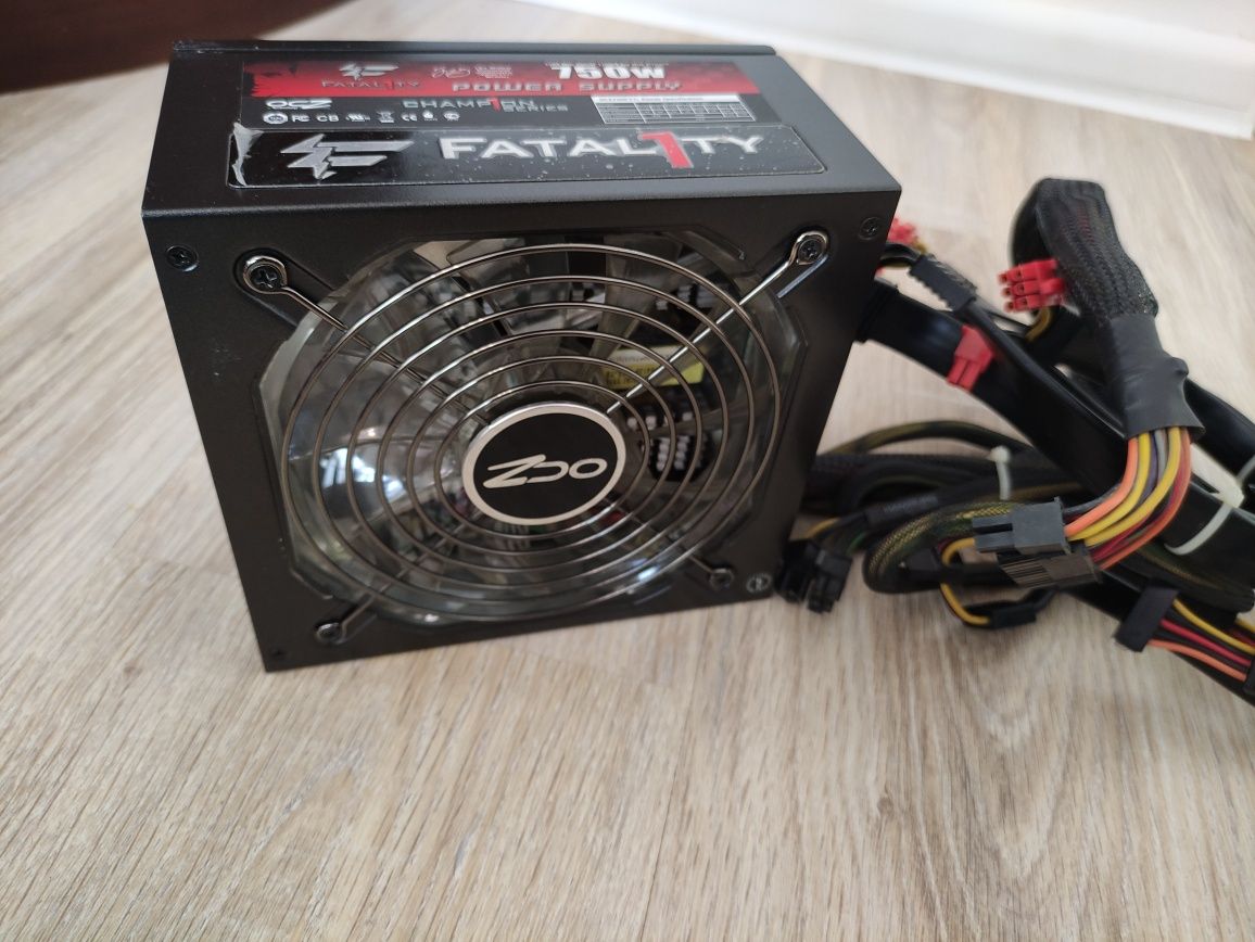 БП OCZ Fatal1ty 750W