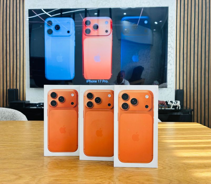 Нови iPhone 17 Pro 256GB Orange Подарък Кейс, Гаранция