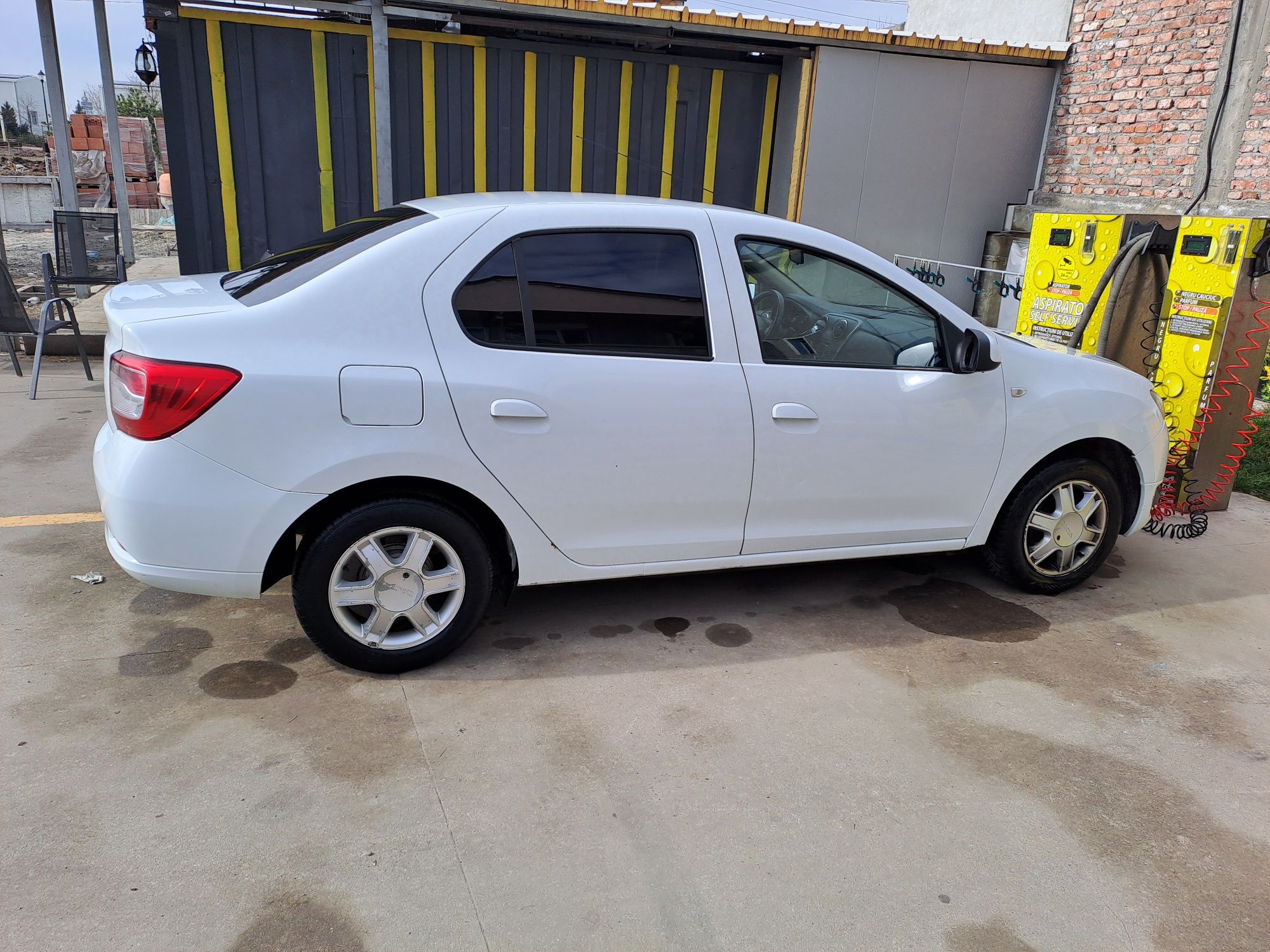 Dacia Logan 2 motor 09 an fabricație 2014