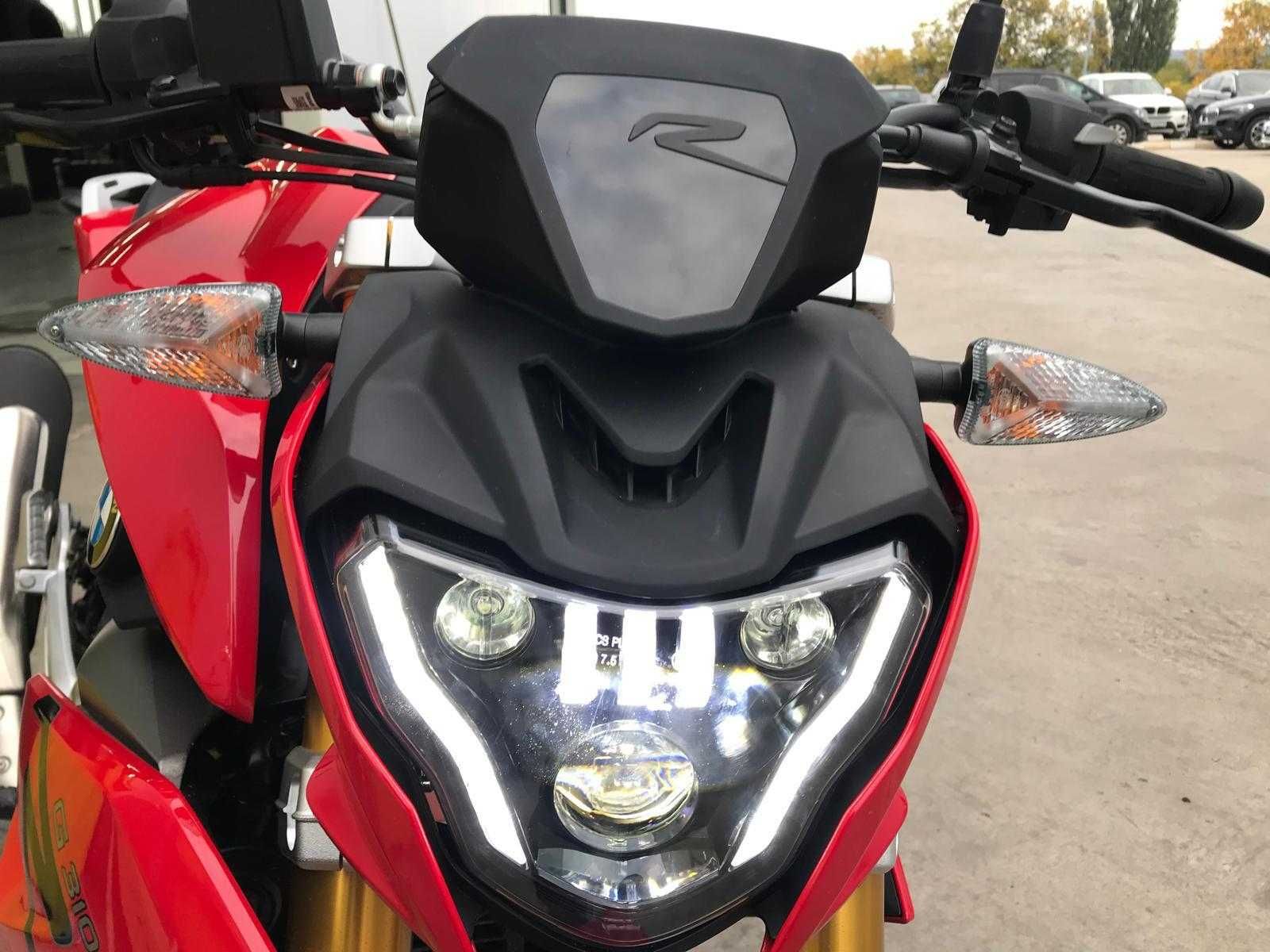 Motocicleta BMW G310 R 2020
