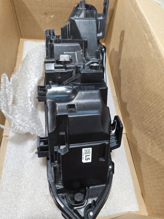 Ляв OEM фар - 33133150-T20-A52 за Хонда Honda Civic 11 gen.
