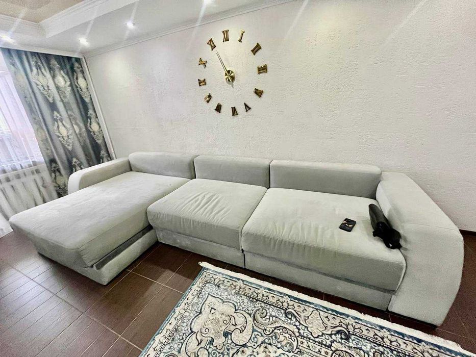 Продажа четырех комнатной квартиры