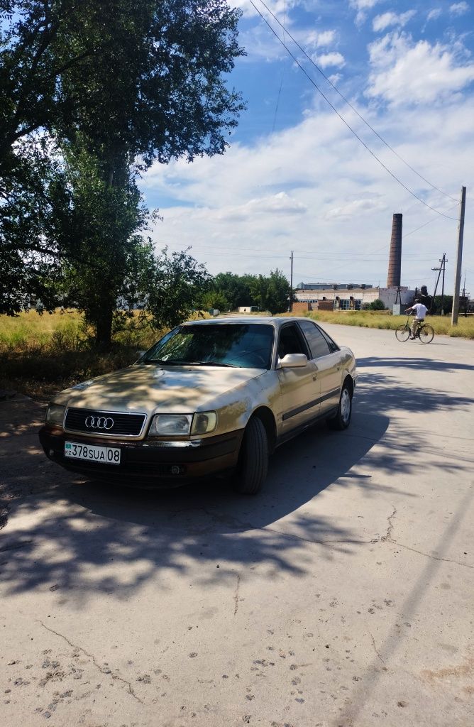 Продается Ауди с4
