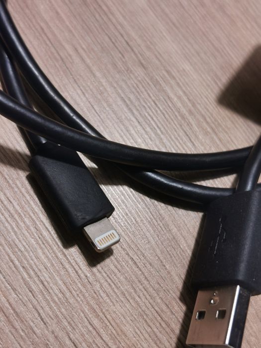 Cablu original media mirroring iPhone dedicat Mercedes Benz