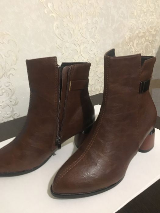 Полу сапоги женские коричневые
