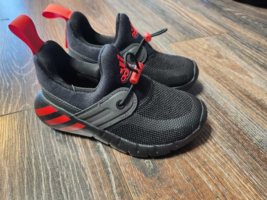 Детски обувки Adidas нови