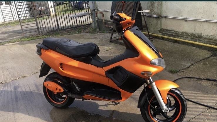 Vand scuter Gilera Runner