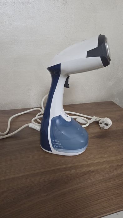 Уред за гладене с пара