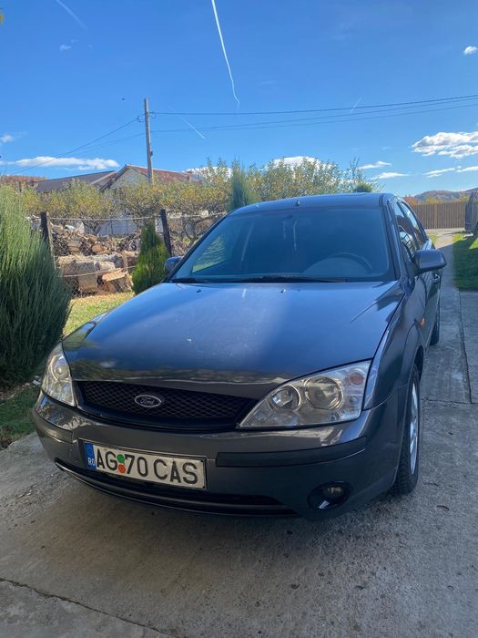Vând mașina Ford Mondeo mk3