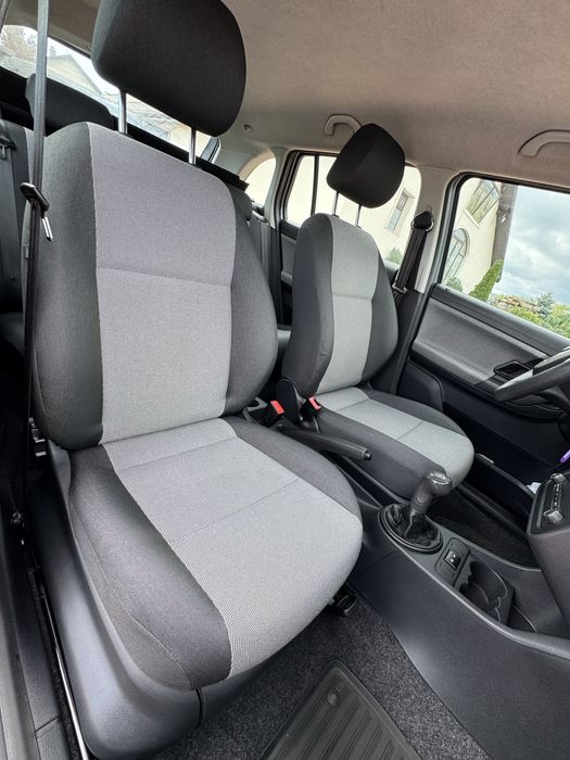 Vând Skoda Fabia Motor 1.4 Benzină MPI Euro 5 An 2012 Import Germania