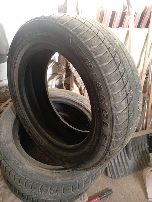 Б/у зимний срочно...