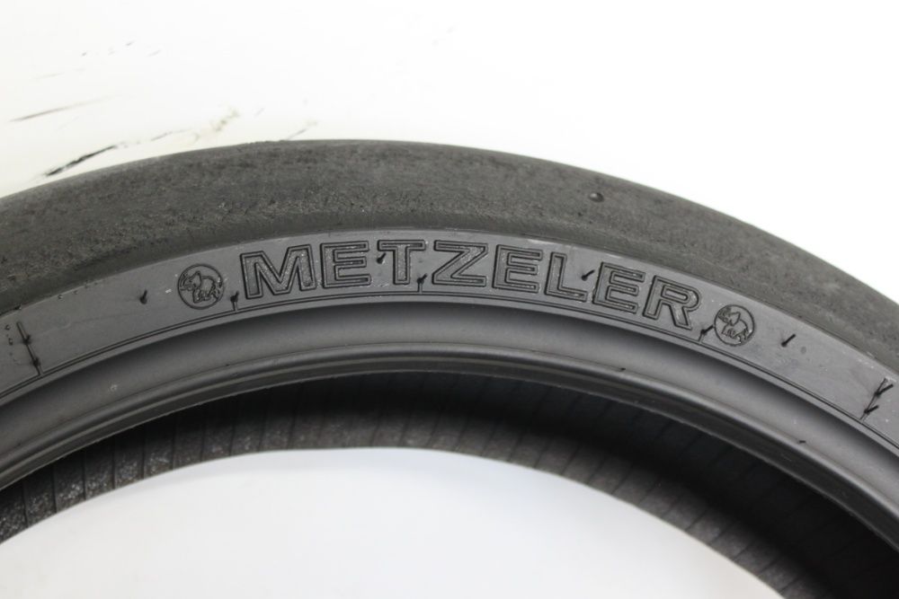 125/75-17 Мото слик Metzeler