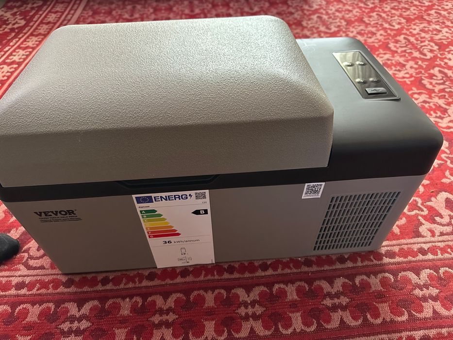 Хладилник с компресор Vevor 20L