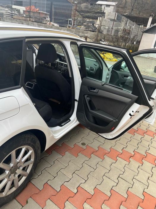 AUDI A4 B8 Diesel 2.0 143 cp  euro 5 2013