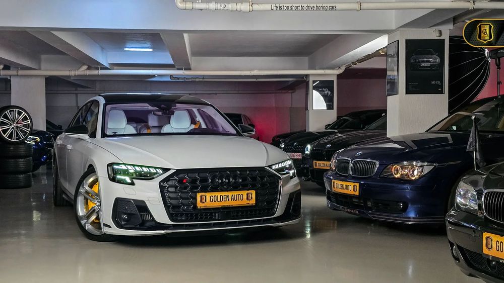 Audi S8 Night vision / Air suspension / Bang & Olufsen / Panoramic