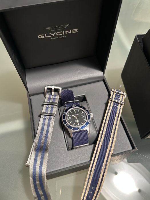 Glycine Combat Sub