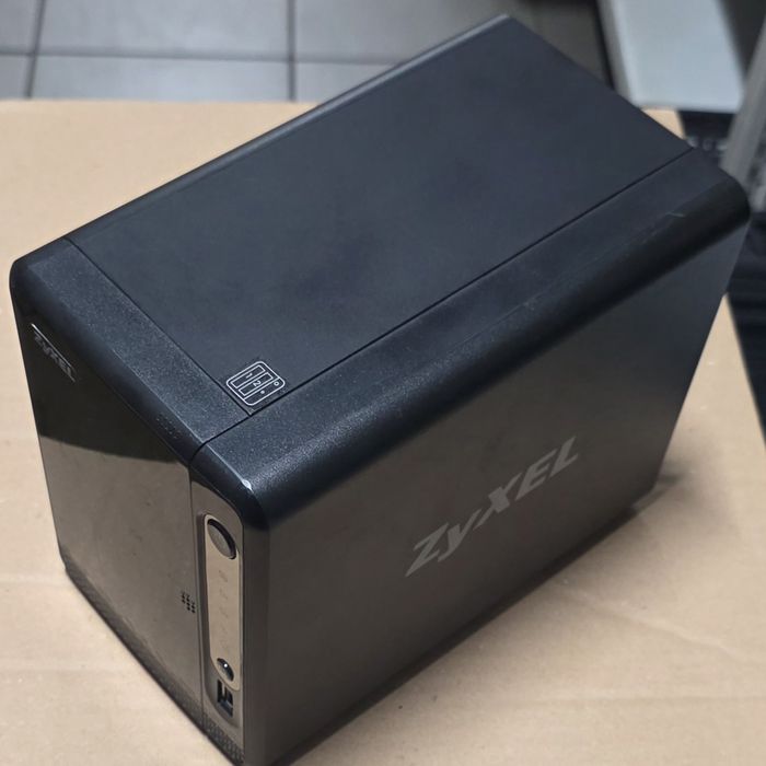 Zyxel NAS 326 cu Hdd 6TB