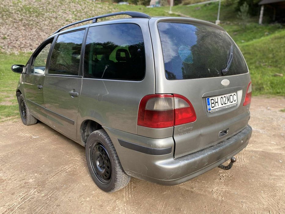 Vând Ford Galaxy