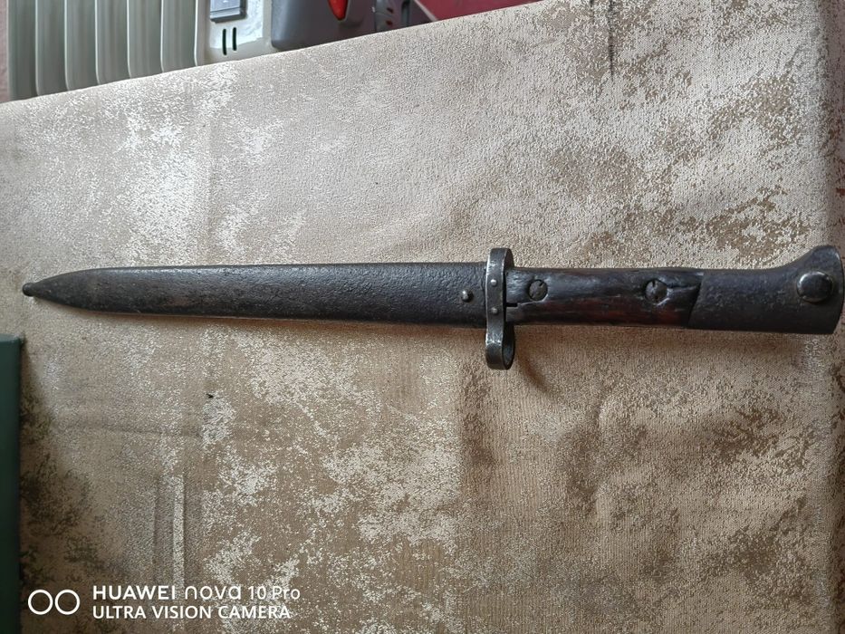 Baioneta militară veche, tip Mauser K98, Cu seria :CSZD. NEG. TEL