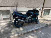 Kawasaki zzr 600