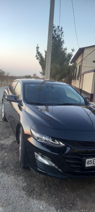 Bir qo'l minilgan toza malibu xl naxt pulga sotiladi