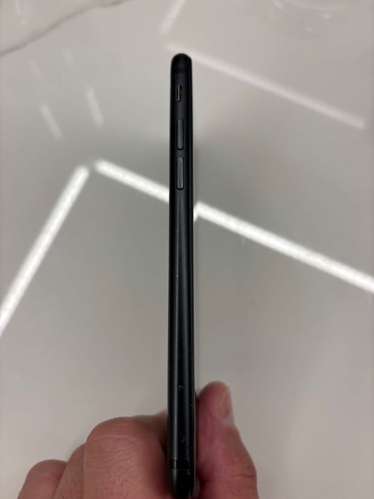 iPhone 7 32 GB Black Matt