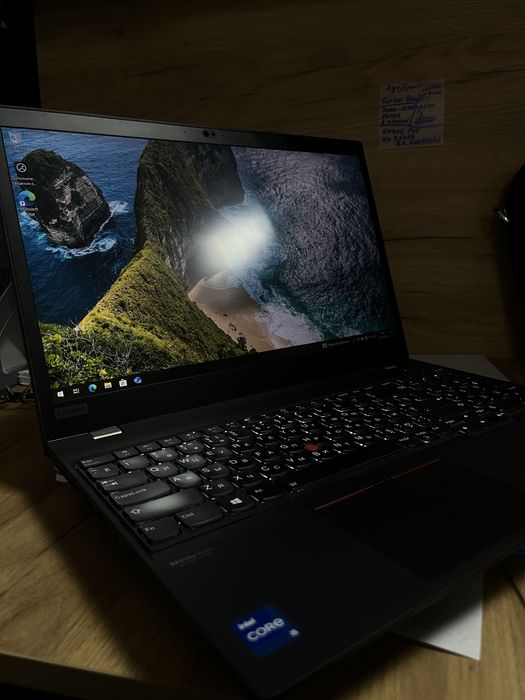 Lenovo T15 ноутбук