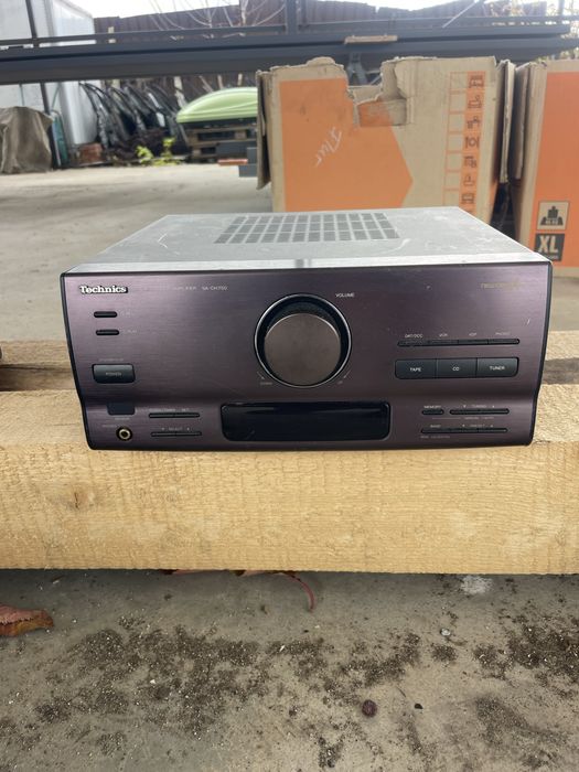 Част от стерео система усилвател с тунер TtEHNICS sa-ch 750