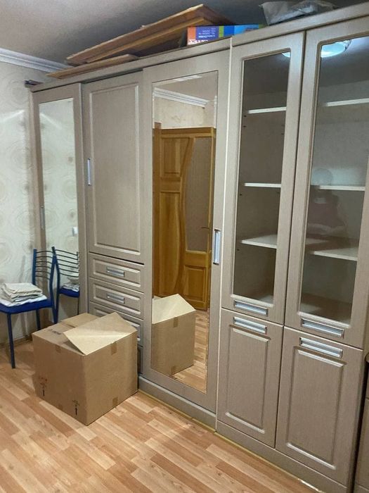 Сдам 3⁴ком 1этаж 4дом Чилонзор 2кв Ор. Аллея Гагарина