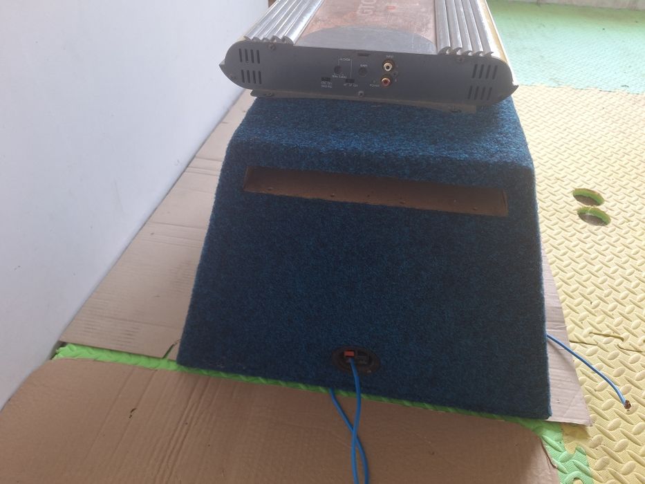 Subwoofer Pioneer + Stație JBL – 1200 lei (Casetofon cadou)