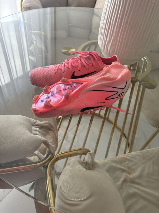 Ghete de fotbal nike mercurial marimea 42