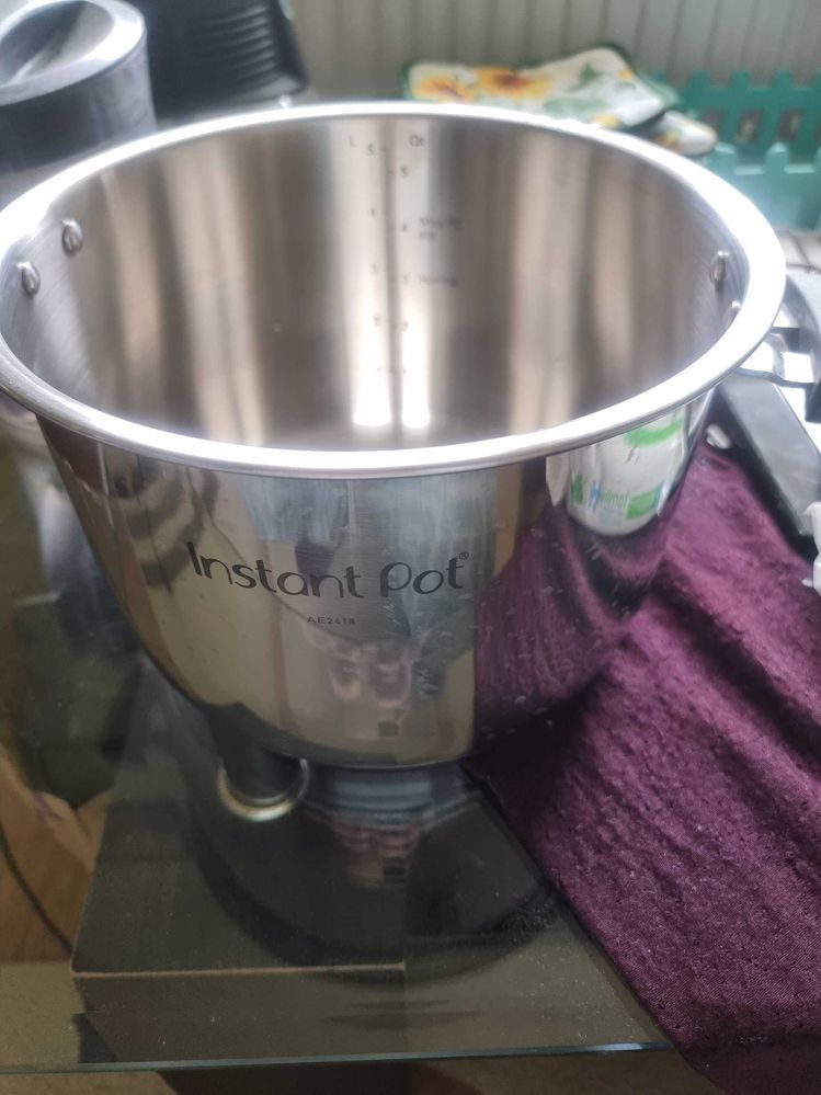 Instant Pot PRO PLUS