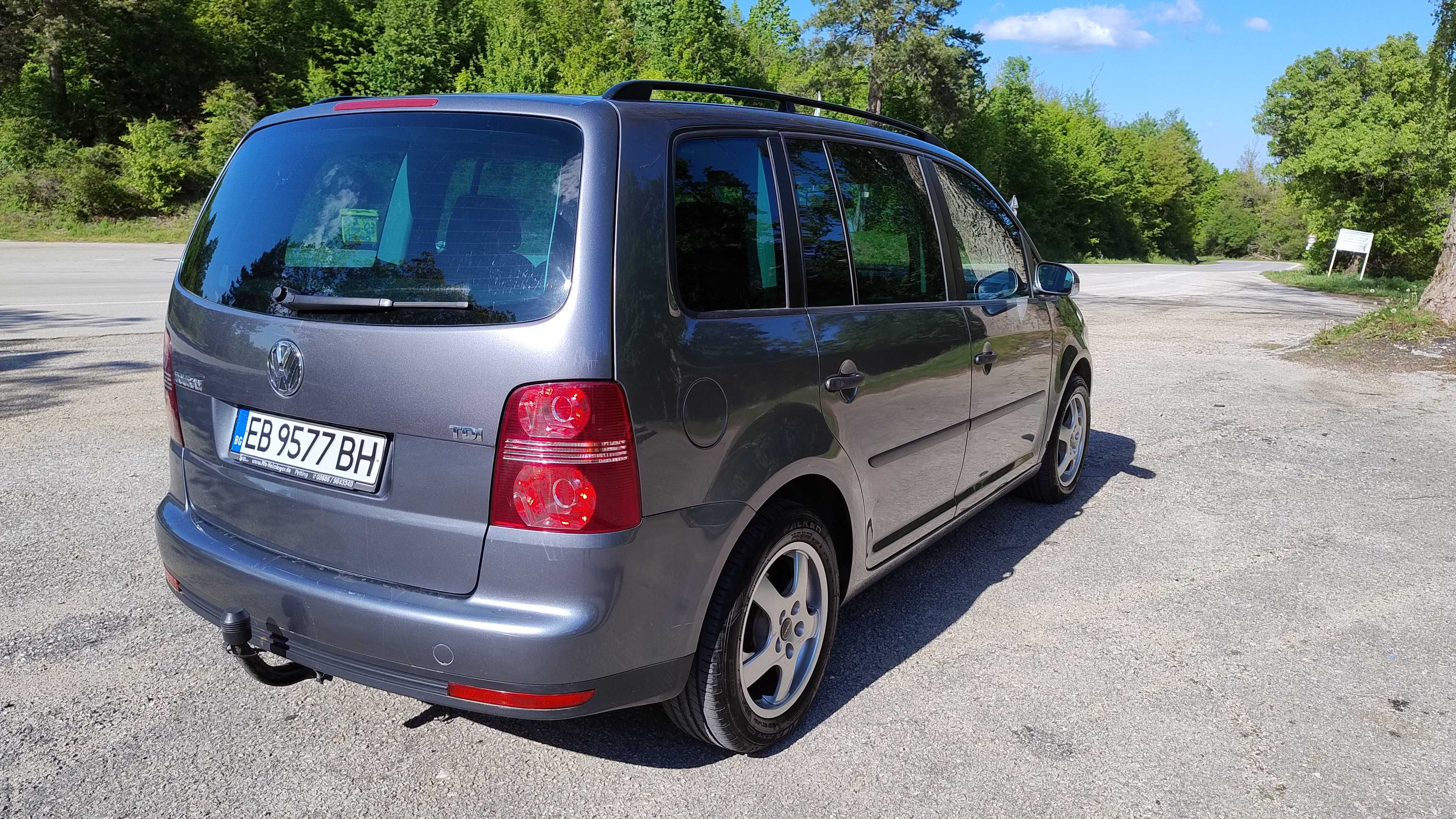 VW Touran 1.9TDi КАТО НОВ