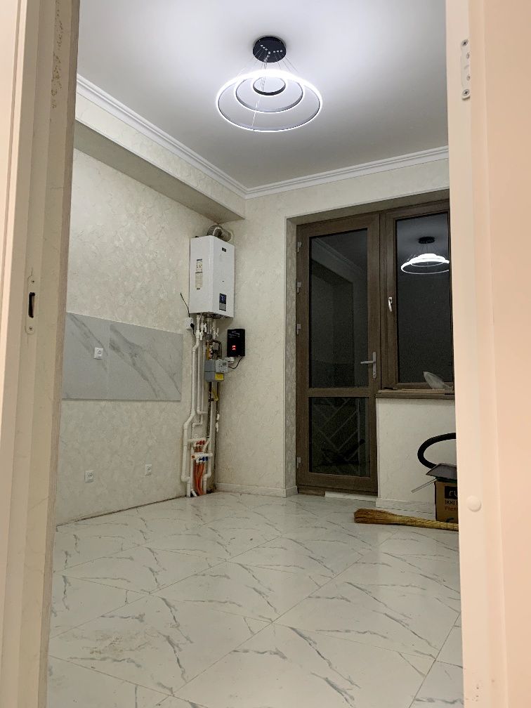 Uy ozimki narhin kelshmz Dom sotiladi 75kv chilonzor 8 kv da dakumentl