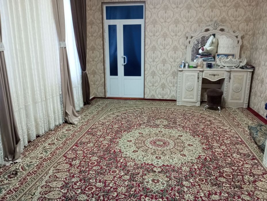 Сдам  участок в Центре города Бухары