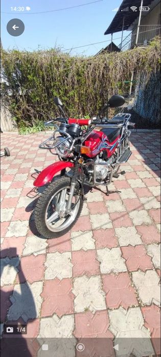 Продам мотоцикл 250 кубов пробег 480 км