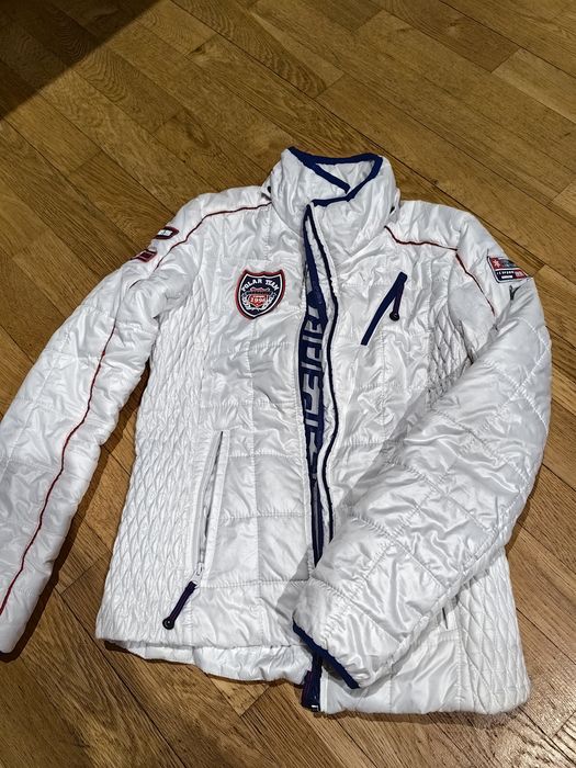 Различни видове зимни якета