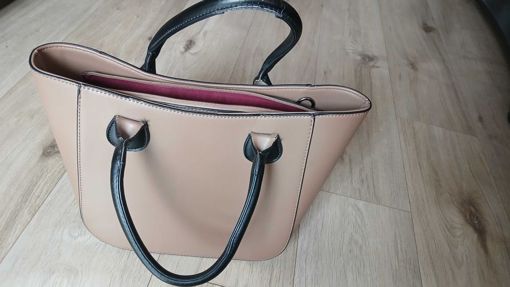 Подарявам чанта със забележки