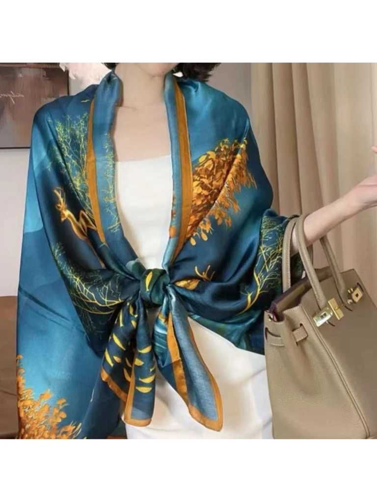Дамски красив сатенен шал с флорални мотиви 1.80х0.90см