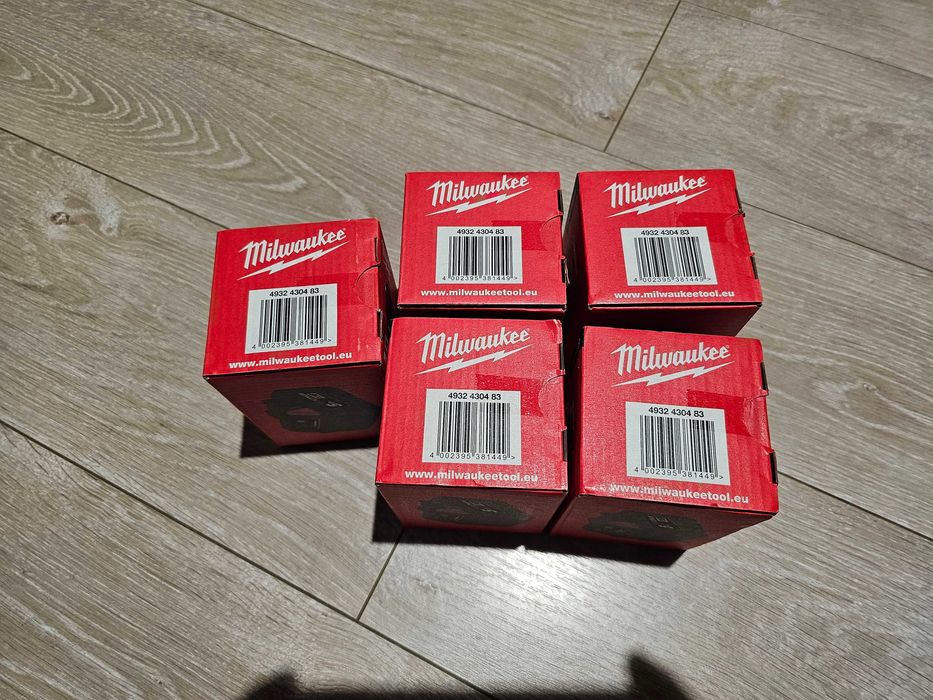 Baterie MILWAUKEE 5Ah nou originala