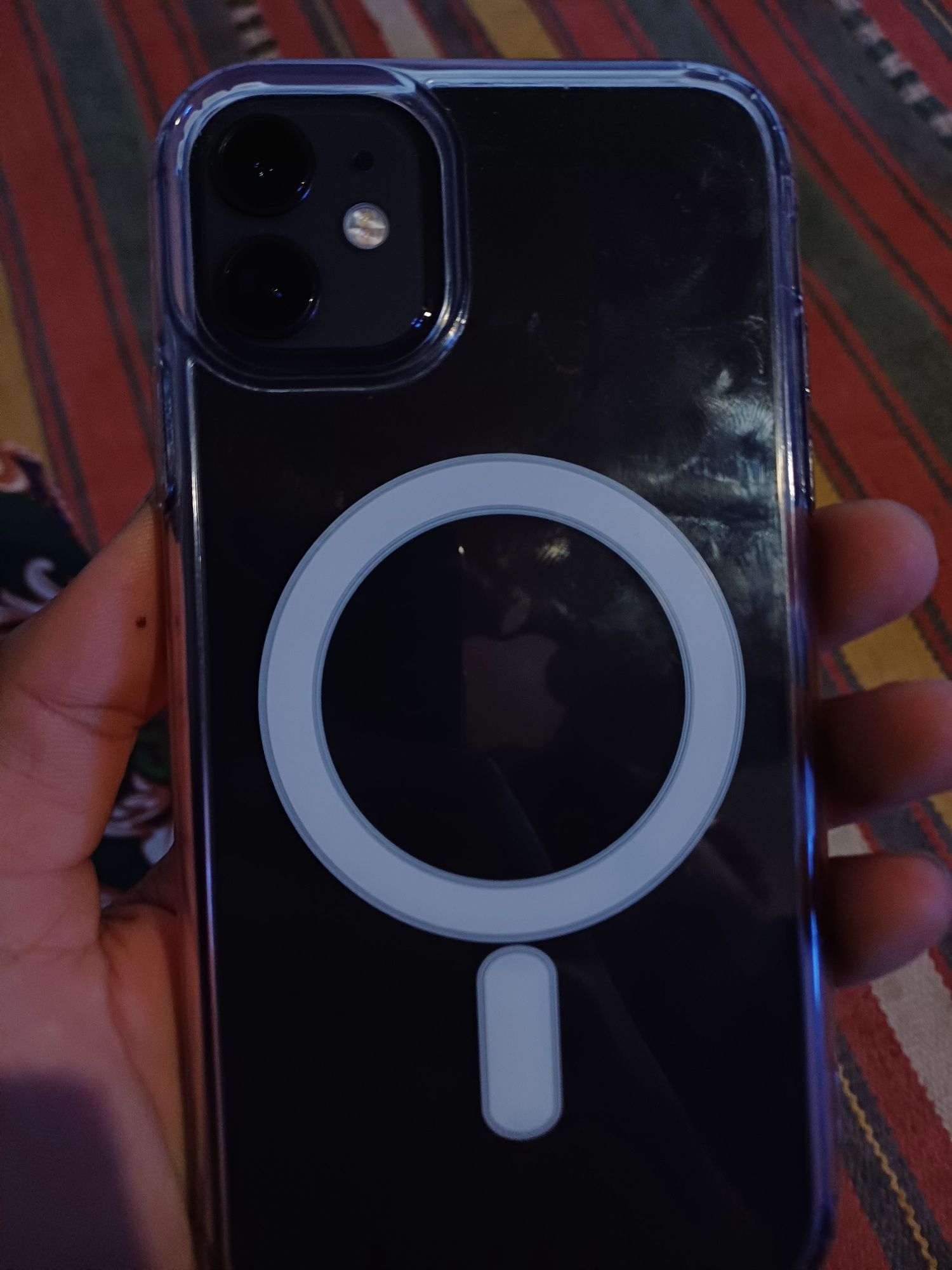 Iphone 11 kafolati bilan
