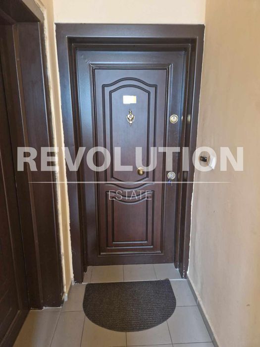 Дава се под наем Тристаен апартамент в Варна, Лятно кино Тракия - 85 кв.м за 650 € - Снимка #18