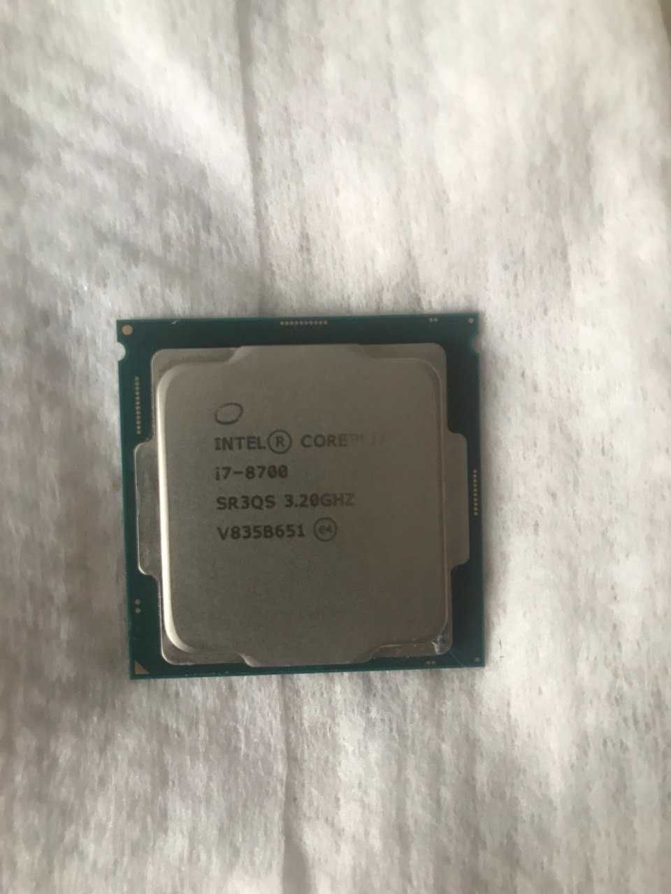 Intel Core i7 8700 6 ядер/12 потоков S 1151v2