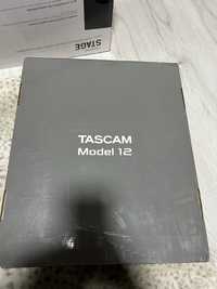 Vând mixer nou Tascam model 12